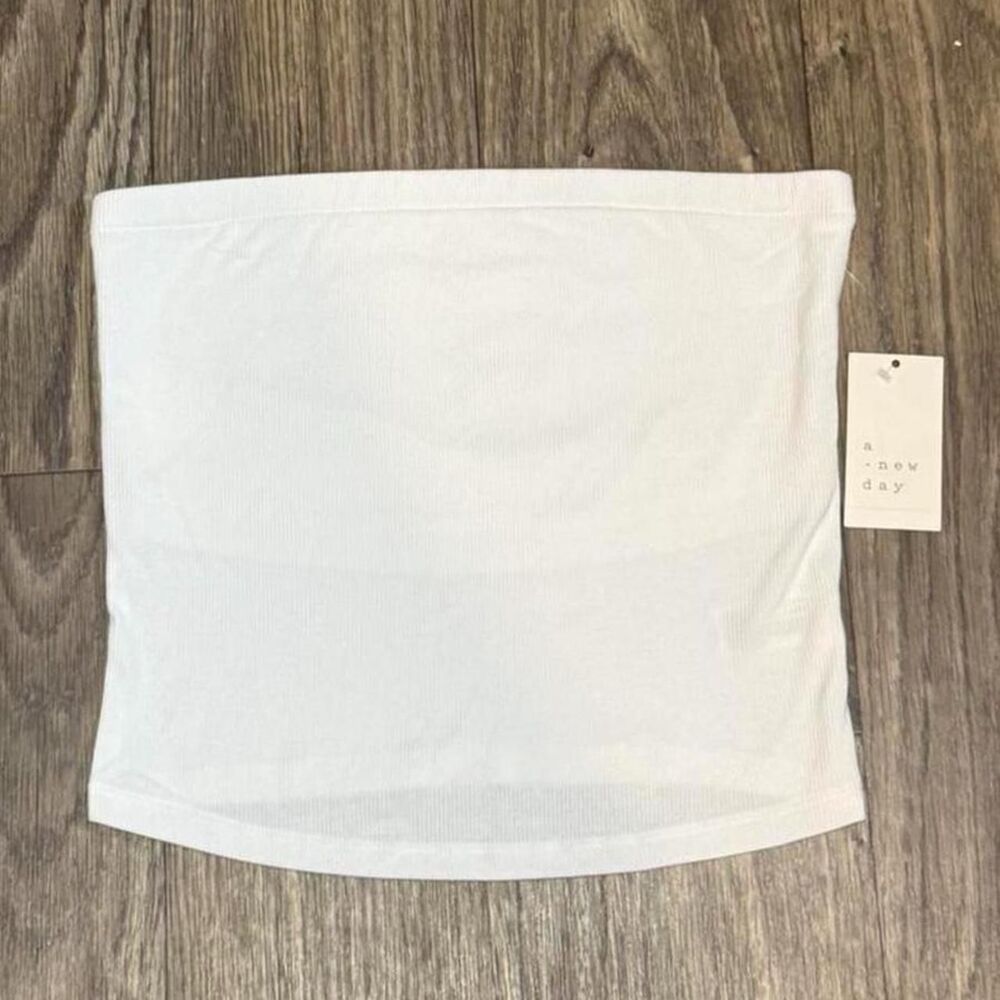 A-new-day Women's White and Grey Vest
